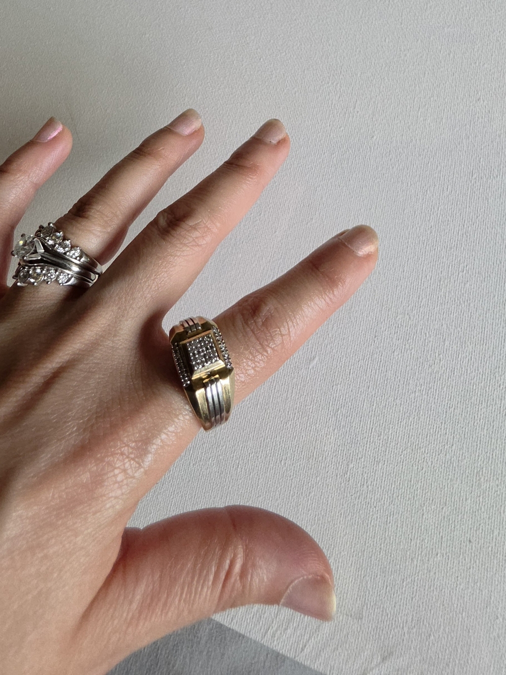 vintage estate authentic diamond 10kt yellow gold men's ring in size 10